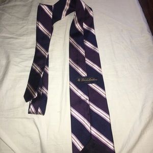 Brooks brothers men tie